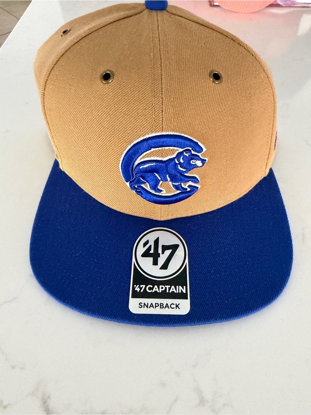 '47 Captain Snapback Cubs Hat with Blue Bear Logo - Tan & Royal Blue